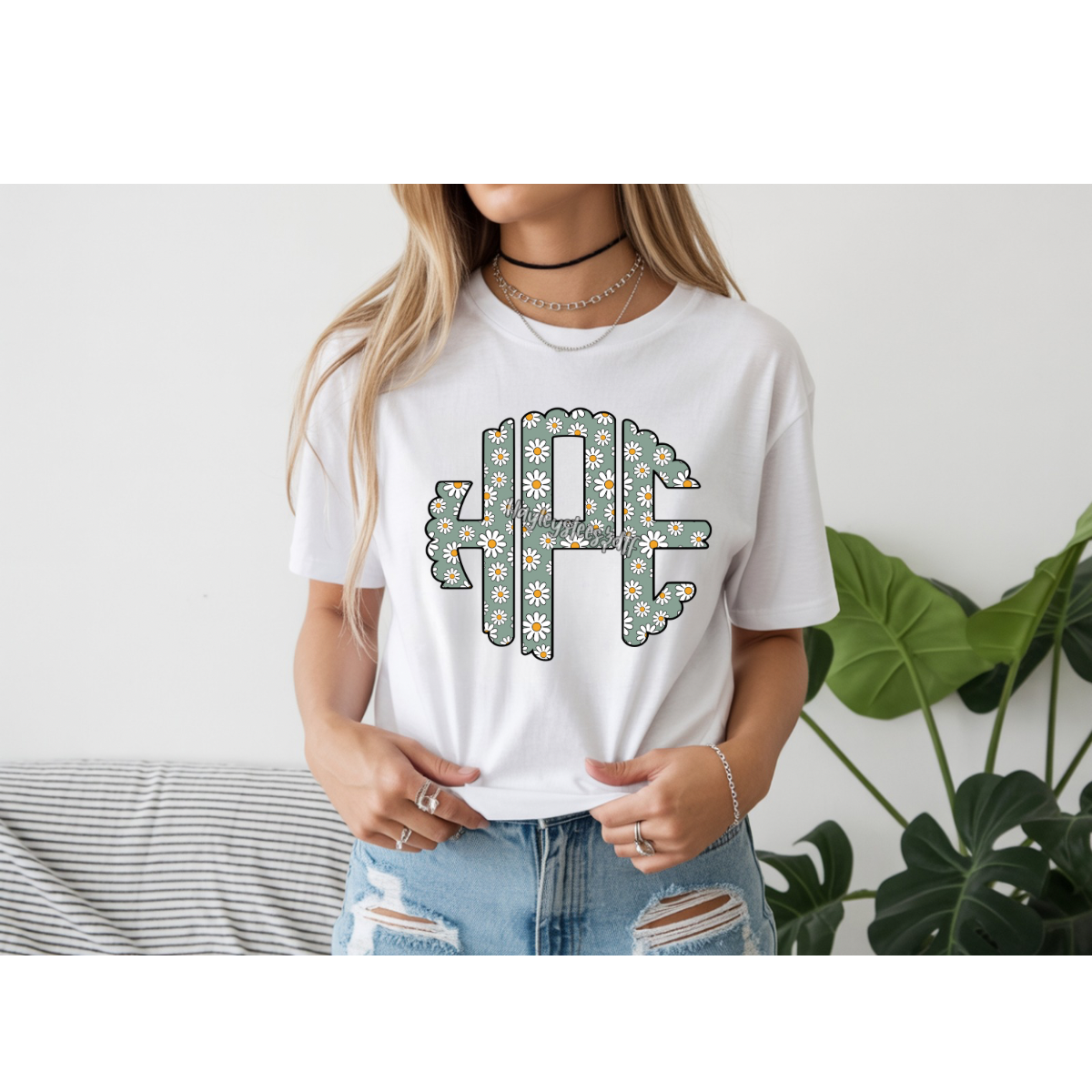 Spring Floral Scalloped Monogram