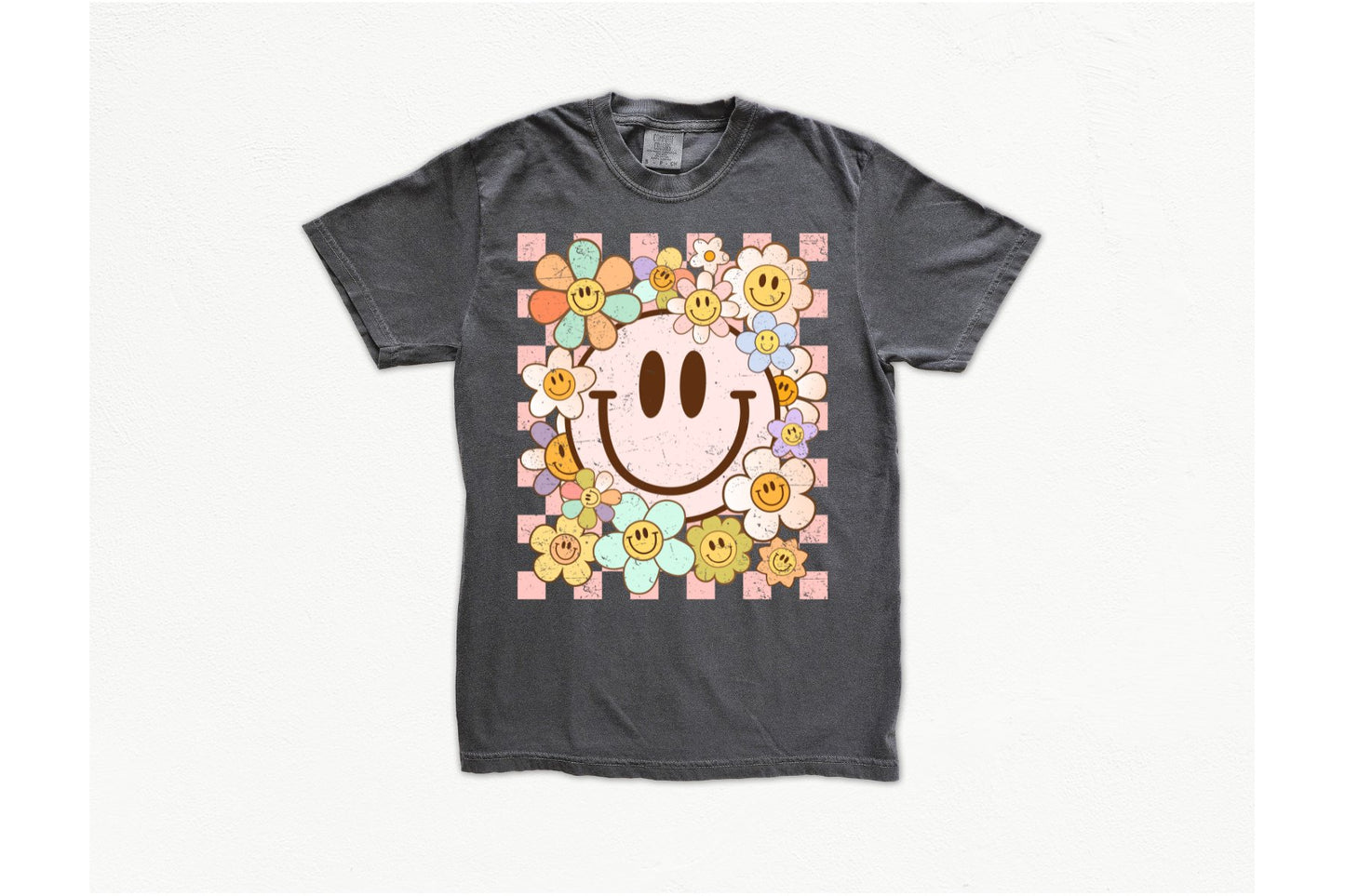 Retro Checkered Smiley flowers tee