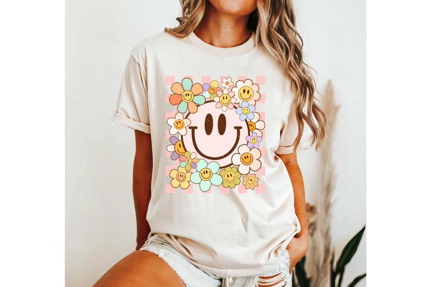 Retro Checkered Smiley flowers tee