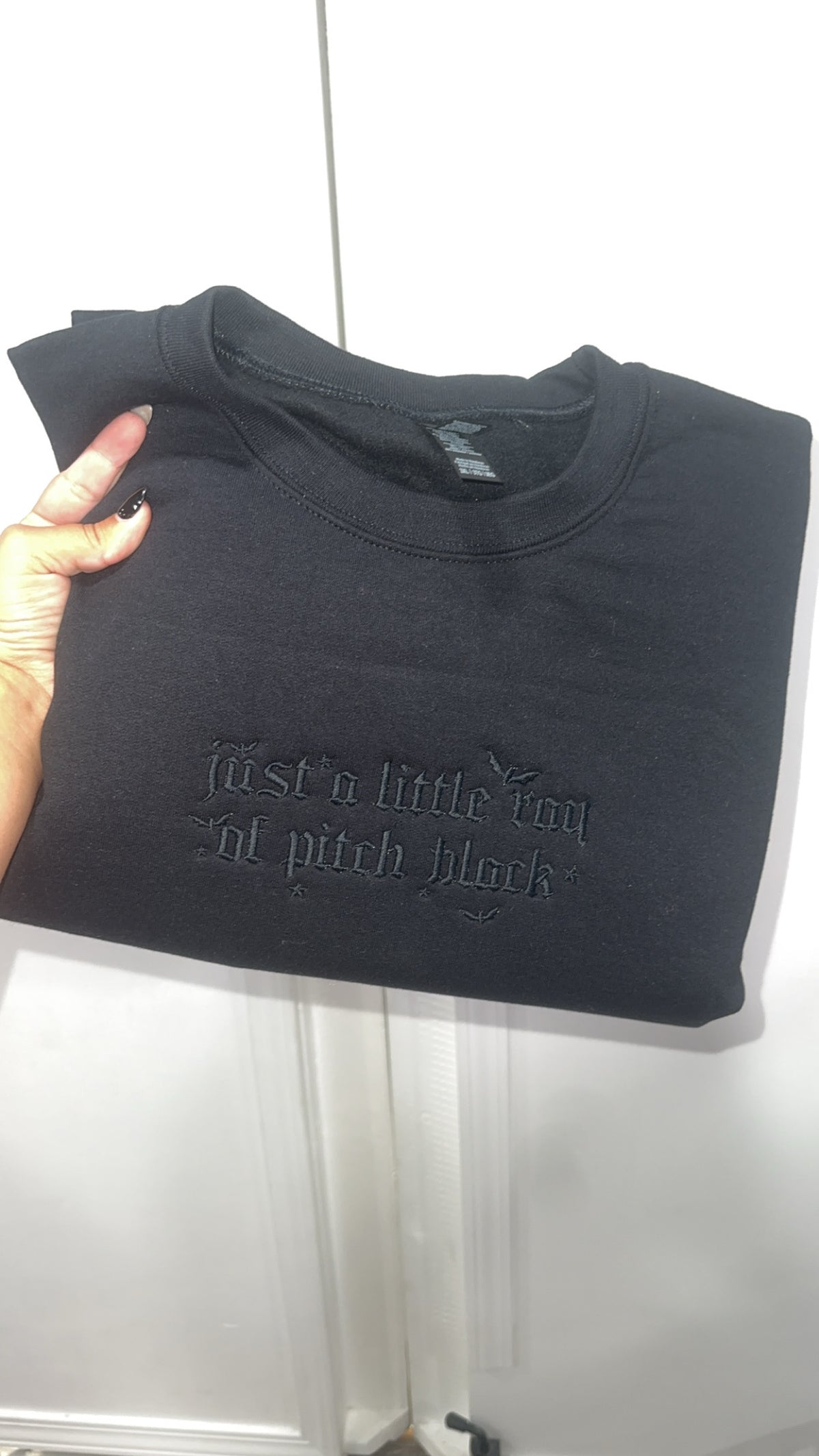 Just a little ray of pitch black embroidered sweatshirt
